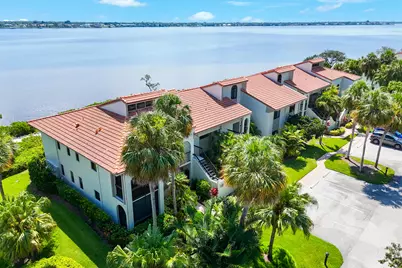 2536 NW Seagrass Drive #2a, Palm City, FL 34990 - Photo 4