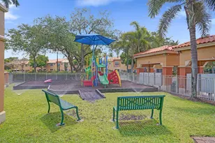4912 Schooner Dr, Dania Beach, FL 33312 - Photo 22