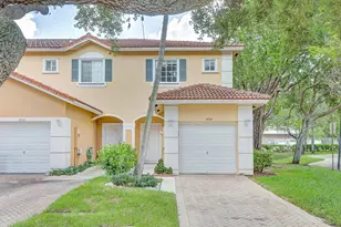 5720 Tuscany Way, Tamarac, FL 33321 - Photo 2