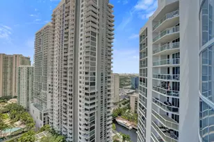 333 Las Olas Way, Fort Lauderdale, FL 33301 - Photo 42