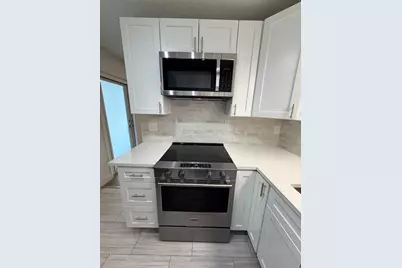 2630 W 28th Street, Riviera Beach, FL 33404 - Photo 4