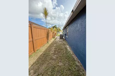 2630 W 28th Street, Riviera Beach, FL 33404 - Photo 18