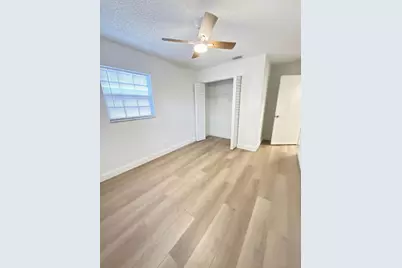 2630 W 28th Street, Riviera Beach, FL 33404 - Photo 8