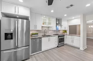 9240 Sabal Ridge Circle, Boca Raton, FL 33428 - Photo 2