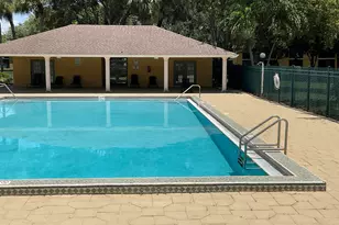 310 Meadows Cir, Boynton Beach, FL 33436 - Photo 26