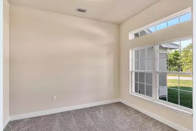 8101 Fort Walton Avenue, Fort Pierce, FL 34951 - Photo 4