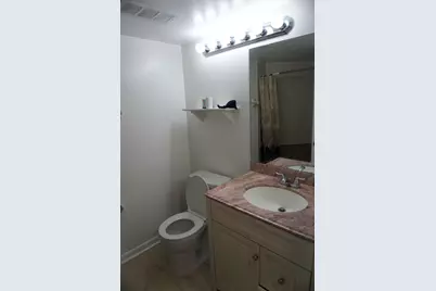 213 Lake Pointe Drive #211, Oakland Park, FL 33309 - Photo 12
