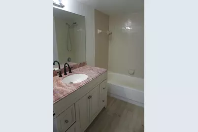 213 Lake Pointe Drive #211, Oakland Park, FL 33309 - Photo 22