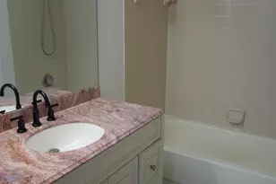 213 Lake Pointe Dr, Oakland Park, FL 33309 - Photo 22