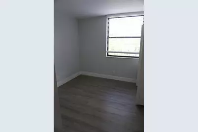 213 Lake Pointe Drive #211, Oakland Park, FL 33309 - Photo 16