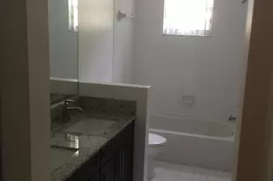 401 SW 120th Ave, Pembroke Pines, FL 33025 - Photo 24