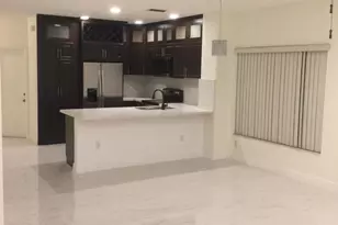 401 SW 120th Ave, Pembroke Pines, FL 33025 - Photo 8