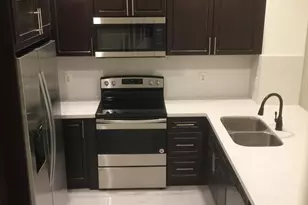 401 SW 120th Ave, Pembroke Pines, FL 33025 - Photo 10