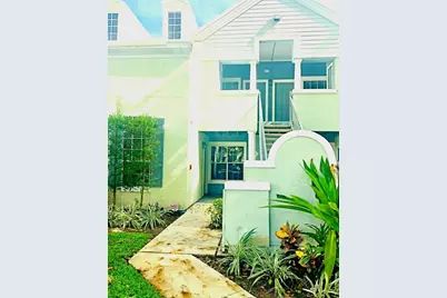 1020 Crystal Way #C, Delray Beach, FL 33444 - Photo 2