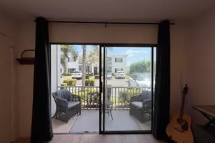180 Cypress Club Dr, Pompano Beach, FL 33060 - Photo 38