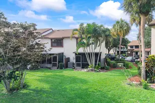 4393 Carambola Cir N, Coconut Creek, FL 33066 - Photo 30