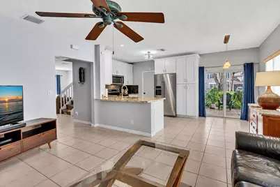 6001 Harbor Isle Way #494, Tamarac, FL 33321 - Photo 4