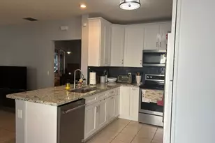6001 Harbor Isle Way, Tamarac, FL 33321 - Photo 8