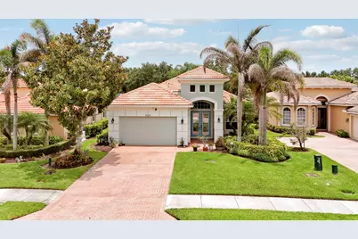 9036 Champions Way, Port Saint Lucie, FL 34986 - Photo 1