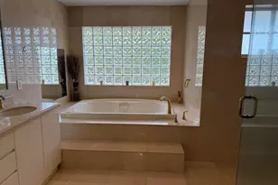 4081 N 41st St, Hollywood, FL 33021 - Photo 4