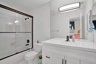 1122 NW 79th Dr, Plantation, FL 33322 - Photo 26