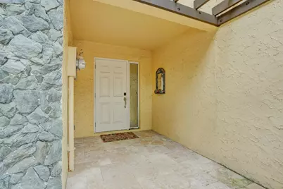 1122 NW 79th Drive, Plantation, FL 33322 - Photo 4