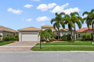 10540 Whitewind Circle, Boynton Beach, FL 33473 - Photo 4