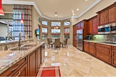 10540 Whitewind Circle, Boynton Beach, FL 33473 - Photo 12