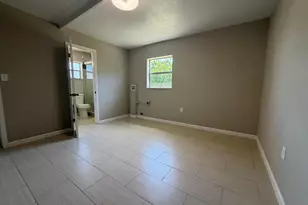 148 SE 6th St N, Belle Glade, FL 33430 - Photo 18