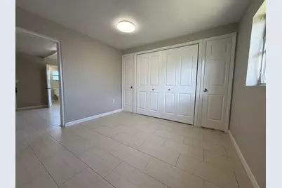 148 SE 6th Street N, Belle Glade, FL 33430 - Photo 18