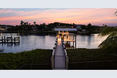 18411 SE Lakeside Drive, Jupiter, FL 33469 - Photo 4