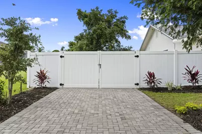 1952 SW Import Drive, Port Saint Lucie, FL 34953 - Photo 10