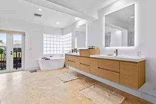 1332 SW Tamarind Way, Boca Raton, FL 33486 - Photo 20