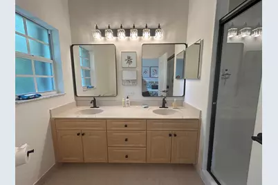 12768 Westhampton Circle, Wellington, FL 33414 - Photo 14
