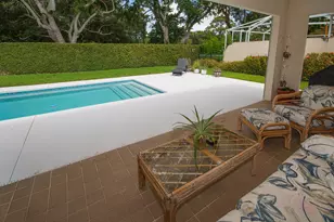 447 Kelsey Park Dr, Palm Beach Gardens, FL 33410 - Photo 6