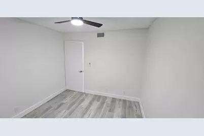 118 Lake Emerald Drive #107, Oakland Park, FL 33309 - Photo 6
