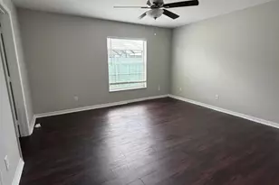581 NW Goldcoast Ave, Port Saint Lucie, FL 34983 - Photo 12