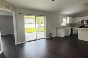 581 NW Goldcoast Ave, Port Saint Lucie, FL 34983 - Photo 2