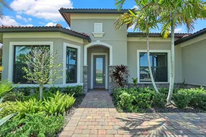 9242 Balsamo Drive, Palm Beach Gardens, FL 33412 - Photo 2