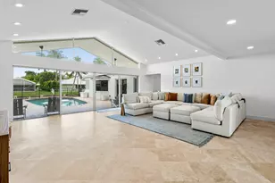1332 SW Tamarind Way, Boca Raton, FL 33486 - Photo 6