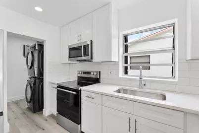 488 NW 2nd Terrace, Deerfield Beach, FL 33441 - Photo 6