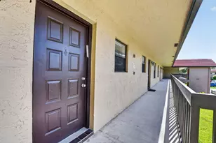 21895 Lake Forest Cir, Boca Raton, FL 33433 - Photo 2