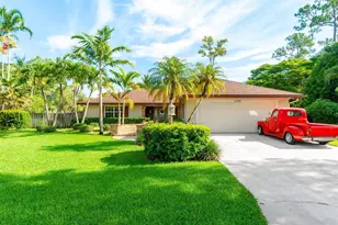 12101 Tumbleweed Ct, Wellington, FL 33414 - Photo 1