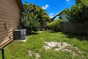 5202 El Claro Cir, West Palm Beach, FL 33415 - Photo 16