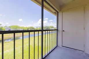 9449 Boca Cove Cir, Boca Raton, FL 33428 - Photo 8