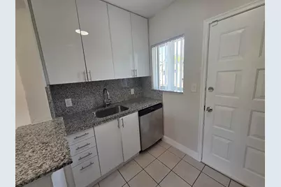 701 NE 16th Avenue #28, Fort Lauderdale, FL 33304 - Photo 6