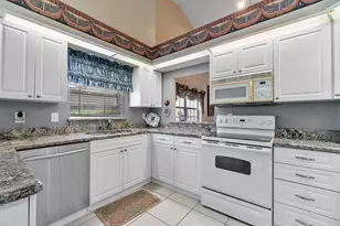 7922 Sandy Pointe Dr, Delray Beach, FL 33446 - Photo 12