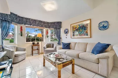 7922 Sandy Pointe Drive, Delray Beach, FL 33446 - Photo 6
