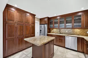 7151 SW 5th Ct, Pembroke Pines, FL 33023 - Photo 10