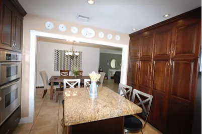 7151 SW 5th Court, Pembroke Pines, FL 33023 - Photo 4